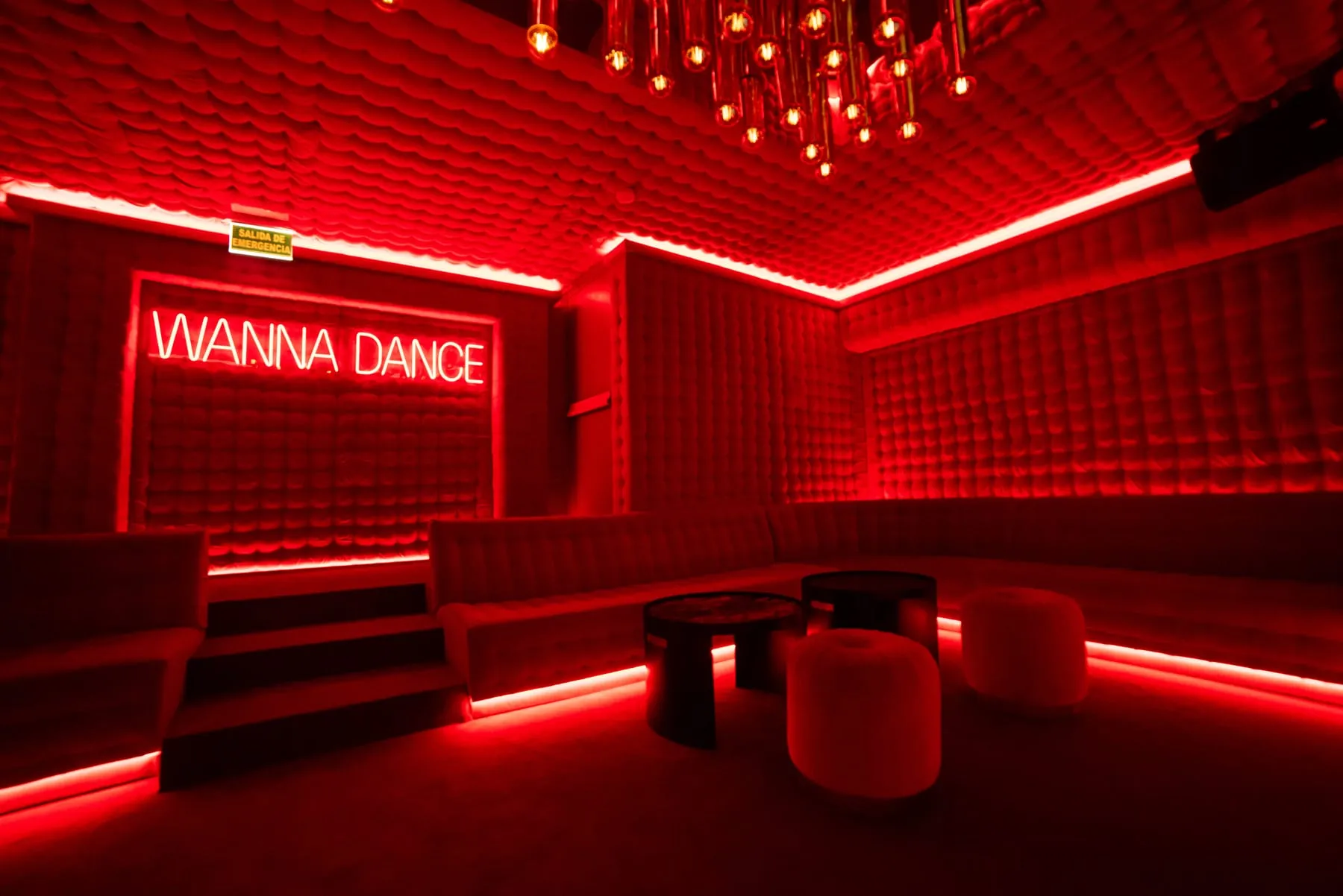 Castellana 8 — Restaurante y eventos en Paseo de la Castellana, 8